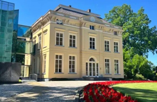 Wageningen Hotel | Lux Retreat w/Onsite Dining, Serene Views & Spa Access | Close to Nature Parks