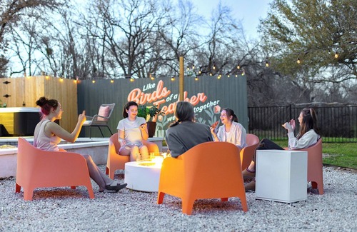 Fort Worth House | Lux Stay | Pool, Hot Tub & Firepit | Sleeps 19