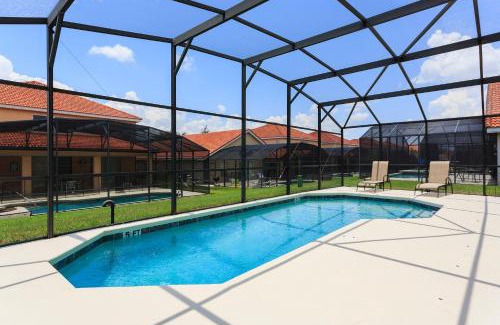 Solana House | LUX Villa w/Private Pool & Resort Amenities