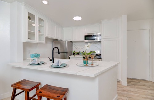 Redondo Beach Apartment | Luxe 1/1 Apartment for Rent in Redondo Beach with Stunning Ocean Views!