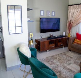 Kareeberg Apartment | LUXE 25 On Eagle