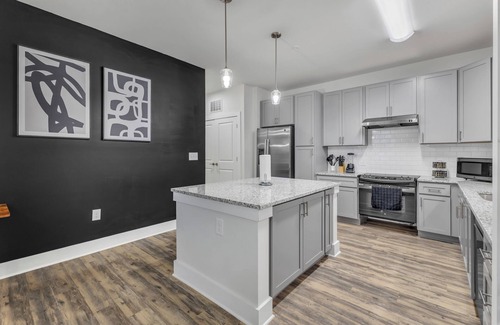 Hayes Apartment | Luxe 3BR Suite Mins to Downtown Durham