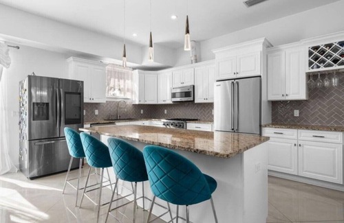 Riverside House | Luxe 5BR/4BA with Pool, Hot tub, & 5 Mins to Beach