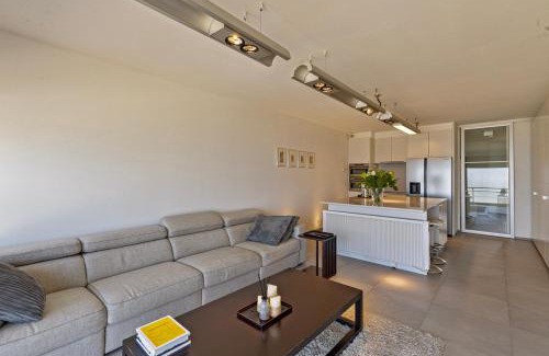 Nieuwpoort-aan-Zee Apartment | Luxe apartement Zeedijk 122
