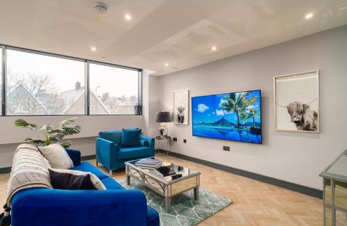Penarth Apartment | Luxe Apartments, The Moorwell, Secure Parking, - 10mins Cardiff City Ctr