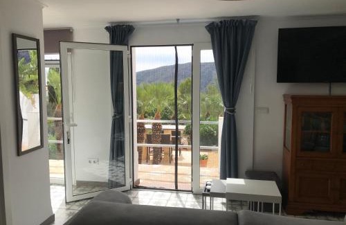 Benidoleig Apartment | Luxe appartement met tuin