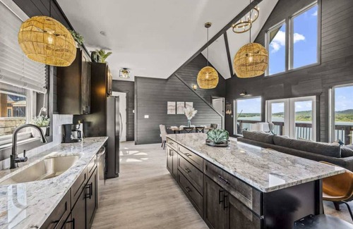 Sevierville Cabin | Luxe at Lake Haven - Pool, Hot Tub and Game Room!