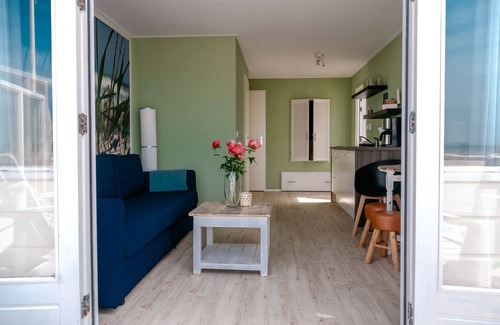 Wijk aan Zee Ski Chalet | Luxe beach lodges in Wijk aan Zee | Vakantie op het strand!