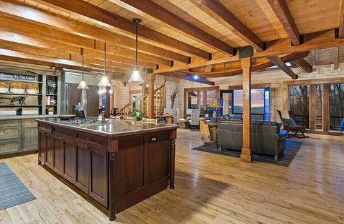 Cherry Log Cabin | Luxe Big Canoe Lodge - Blue Ridge - Mountain Views in charming Cherry Log