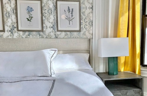 Bloomfield Apartment | Luxe Bloomfield Apt | Central | Free Parking