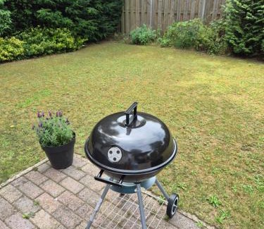 Municipality of Ermelo Apartment | Luxe Boshuisje met Privé Wellness & Jacuzzi op de Veluwe