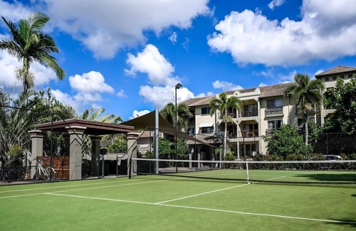 Westcourt Apartment | Luxe Cairns - 9 Pools, BBQ and Gym