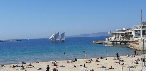 Saint-Victor Apartment | Luxe calme et volupté avec vue panoramique sur le vieux port