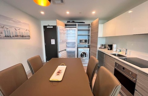 Hollywood Lakes Apartment | Luxe Costa Hollywood: Views, 1BR. Rooftop Pool