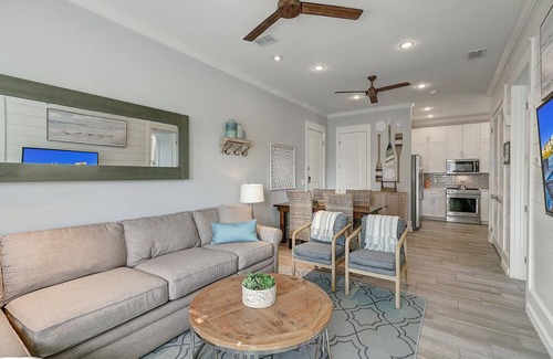 Cinnamon Shore Condo | Luxe & Cozy Condo for 4 w/Resort-Like Amenity Access@Cinnamon Shore!