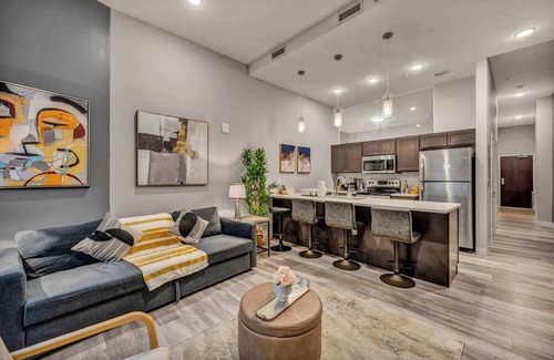 Gateway District Apartment | Luxe Flat w/Heated Pool & Sauna Gym Heart of DT