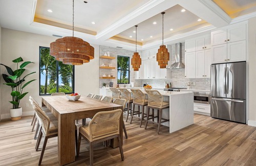 Naples Park House | Luxe King EnSuites ·Heated Saltwater Pool/Spa