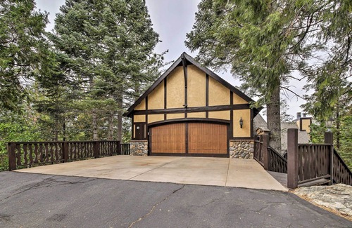 Lake Arrowhead House | Luxe Lake Arrowhead Home w/Deck, 3 Mi to Village!