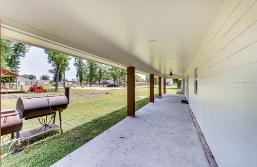 Prien House | Luxe Lake Charles Escape w/Home Theater!