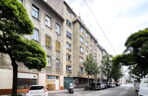 Stuwerviertel Apartment | Luxe Leopoldstadt 3BR w/Elevator & City view, nr Metro U2, by Blueground