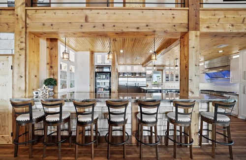 Galveston House | Luxe Lodge, Bayfront with Event Space, Views, Chef`s Kitchen