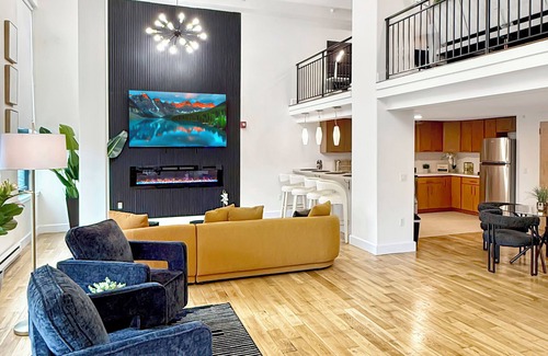 East Orange Apartment | Luxe LOFT APT-Gym- near NYC,EWR,Prudential,NJPAC,Amer Dream,MetLife
