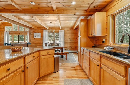 West Hartford House | Luxe Log Cabin, Summer Comfort | Cabin Fever