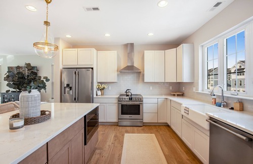 Frankford House | Luxe New Home in Tidal Walk - 2 Decks, Home Office, Dogs OK, AC & Shared Pool