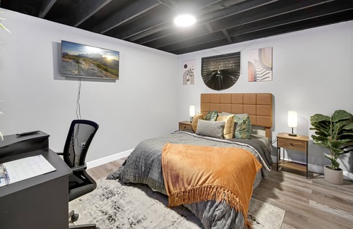 Miller Beach House | Luxe Oasis of Relaxation 4 Minutes from 2 White Sand Beaches off Lake Michigan