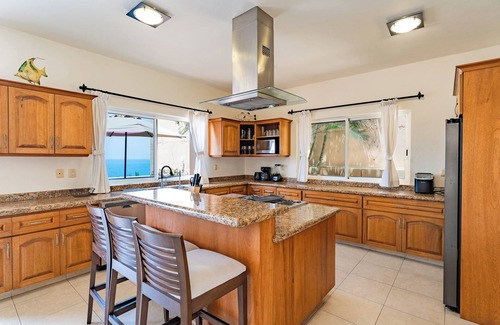 Santa Maria Huatulco Villa | Luxe Oceanfront | 4 Ocean View Suites + Pool