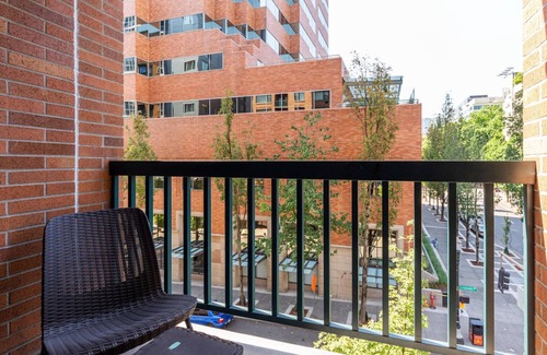 Downtown Portland Apartment | Luxe Old Town 2BR w/Rooftop Deck & Gym, nr Green Space, by Blueground