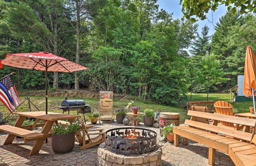 Ennice House | Luxe Park Model RV with Outdoor Entertainment!