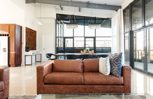 Cape Town City Centre Apartment | Luxe Penthouse with Private Rooftop Pool and Panoramic Views