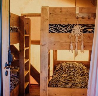 Grou Other | Luxe safaritent op watersportcamping