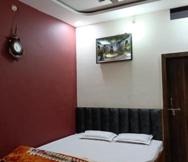 Ujjain House | Luxe Shree Krishna Kunj Villa