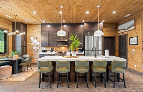 Wears Valley House | Luxe Smoky Lodge - Pool, Theater, Games, Sleeps 20