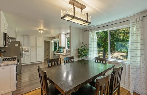 Salt Lake City House | Luxe Sugarhouse Sanctuary | Massage | Backyard