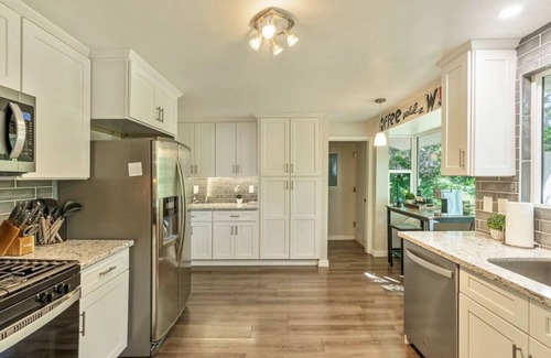 Salt Lake City House | Luxe Sugarhouse Sanctuary | Massage | Backyard