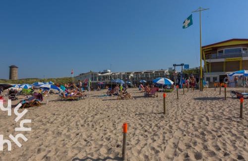 Domburg Apartment | Luxe Tinyhouse Domburg, midden in het centrum en toch rustig gelegen