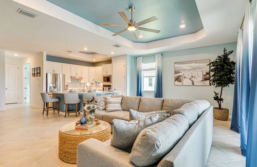 Venice House | Luxe Venice Gem w/Outdoor Pool & Hot Tub