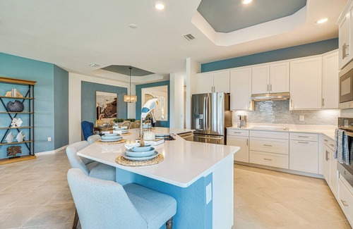 Venice House | Luxe Venice Gem w/Outdoor Pool & Hot Tub