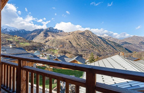 Saint-Martin-de-Belleville Ski Chalet | Luxury chalet in the heart of Saint Martin de Belleville with sauna and Nordic bath