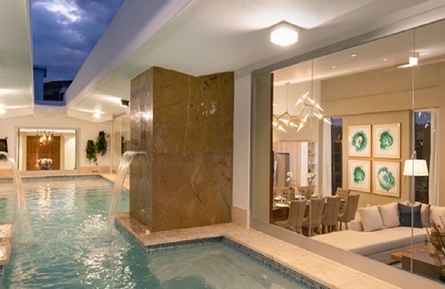 Los Brazos Apartment | Luxurious 1 Bedroom Sunrise Suite with Pool