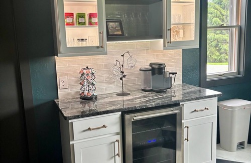 Wooster Other | Luxurious 1880's Farmhouse