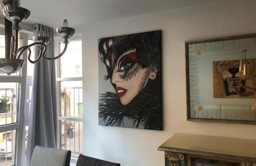 Gartnerplatz Apartment | Luxurious 2 Bedroom Apartment Old City