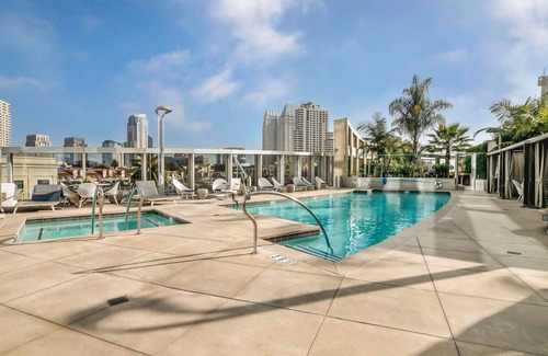 Downtown San Diego Condo | Luxurious 2-bedroom condo Waterfront Condo for the Ultimate San Diego Experience