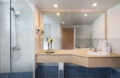 Puerto Plata Resort | Luxurious 2 Bedroom Resort a few minutes walk to the beach.
