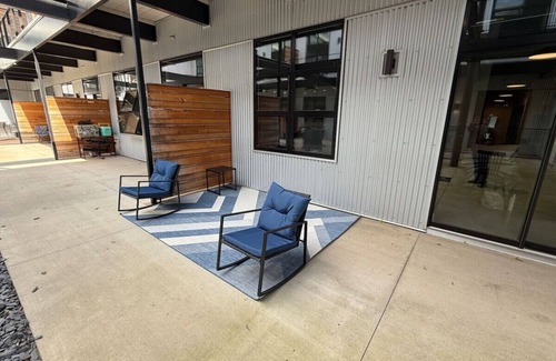 Judson Apartment | Luxurious 2 Bedroom/2 Bathroom!