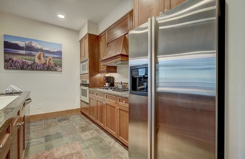 River Run Condo | Luxurious 2 BR in River Run Village Featuring Ski in ski-out, no cleaning fees by RedAwning