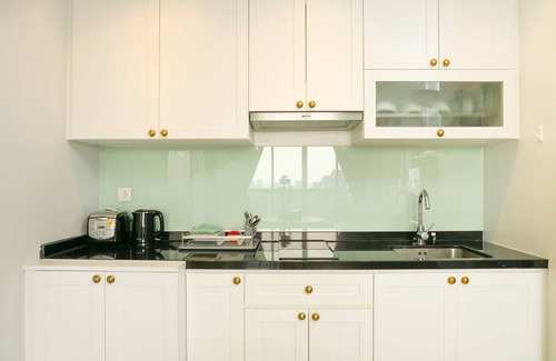 Cikini Apartment | Luxurious 2BR with Private Lift at Menteng Park Apartment
